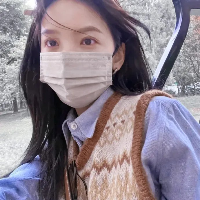 捷运上的女孩 2021 电影
